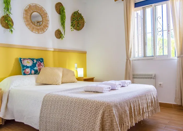 Vakantiehuis Comodo 2Hab. • 1 Min De La Playa •Piscina• Wifi Dénia